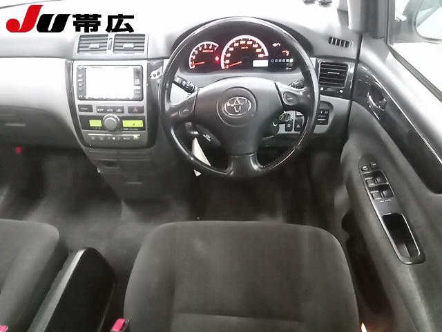 TOYOTA IPSUM