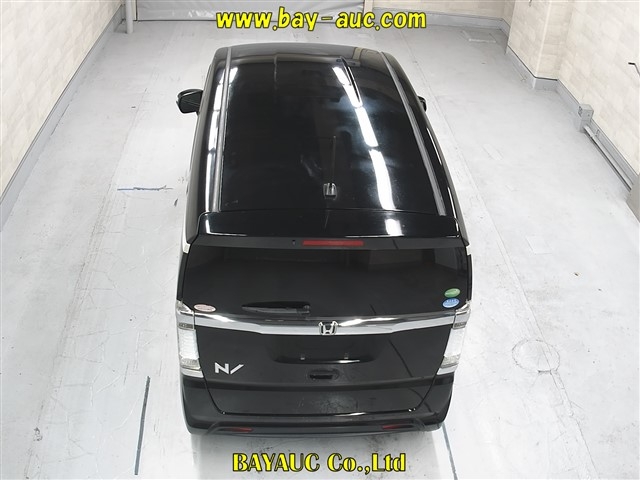 HONDA N-BOX SLASH