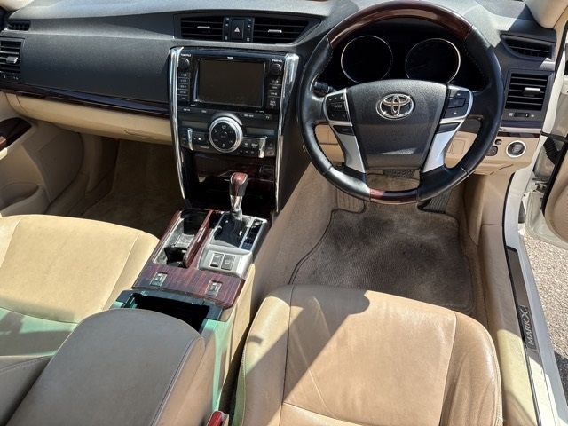 TOYOTA MARK X