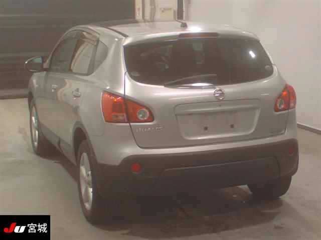 NISSAN DUALIS