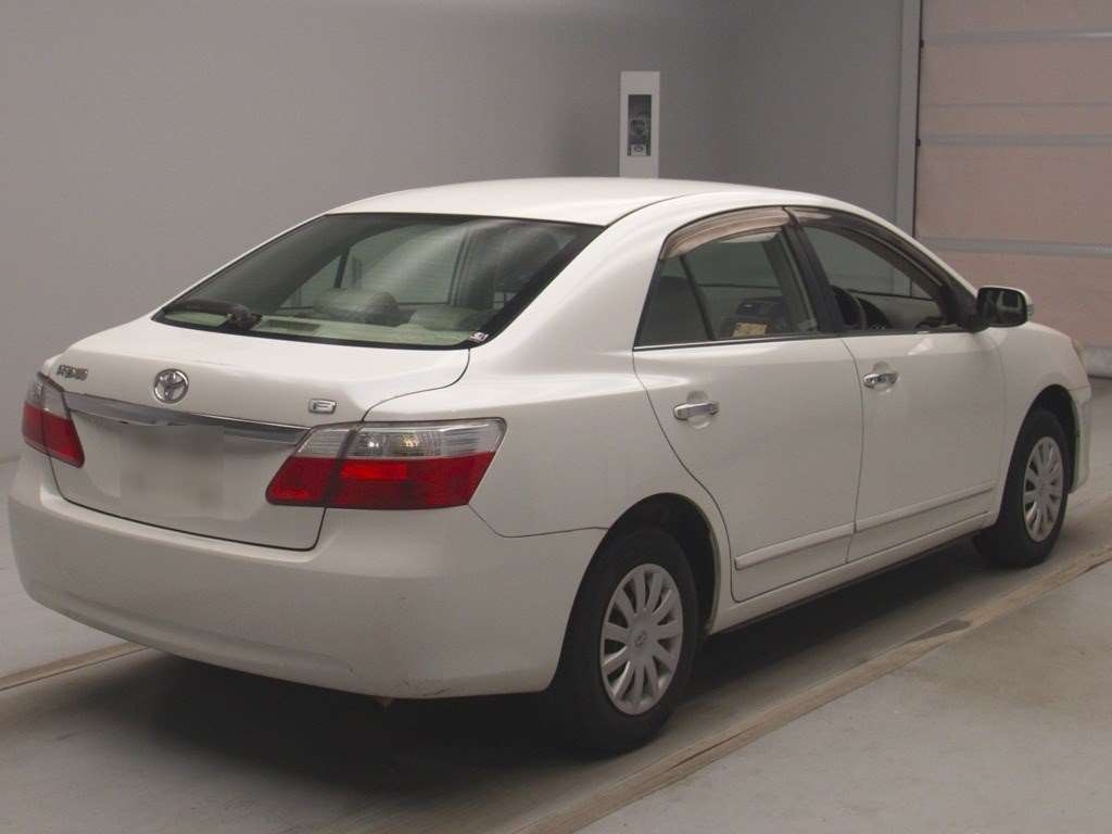 TOYOTA PREMIO