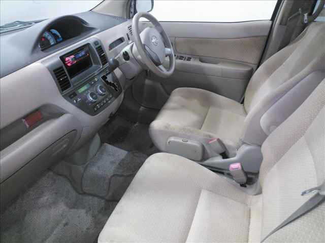 TOYOTA RAUM