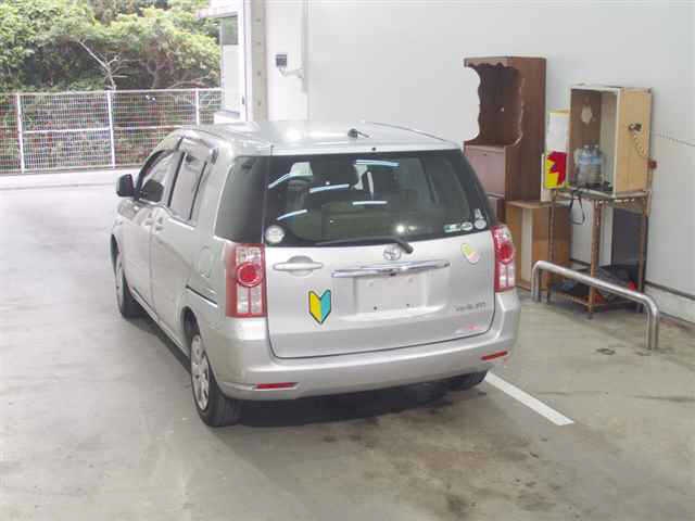 TOYOTA RAUM