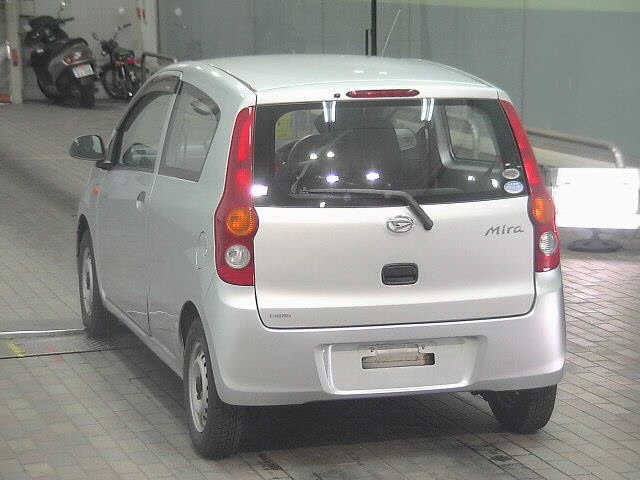 DAIHATSU MIRA