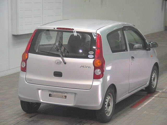 DAIHATSU MIRA