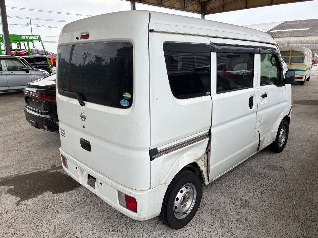 NISSAN NV100 CLIPPER