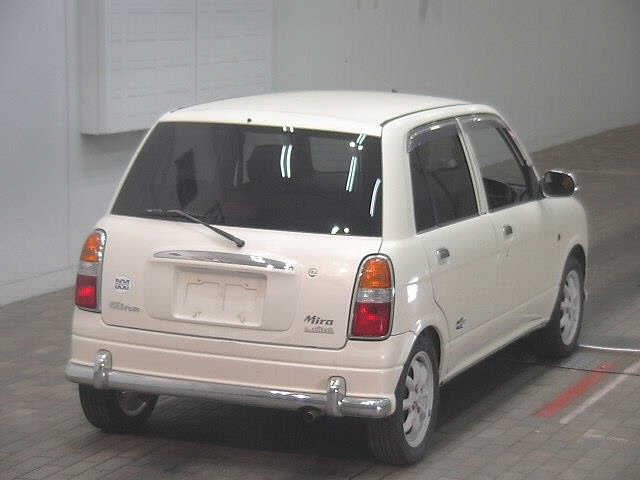 DAIHATSU MIRA GINO