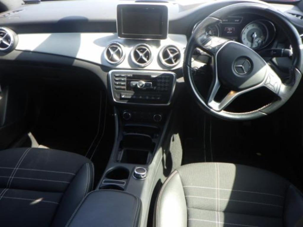 MERCEDES-BENZ GLA-CLASS