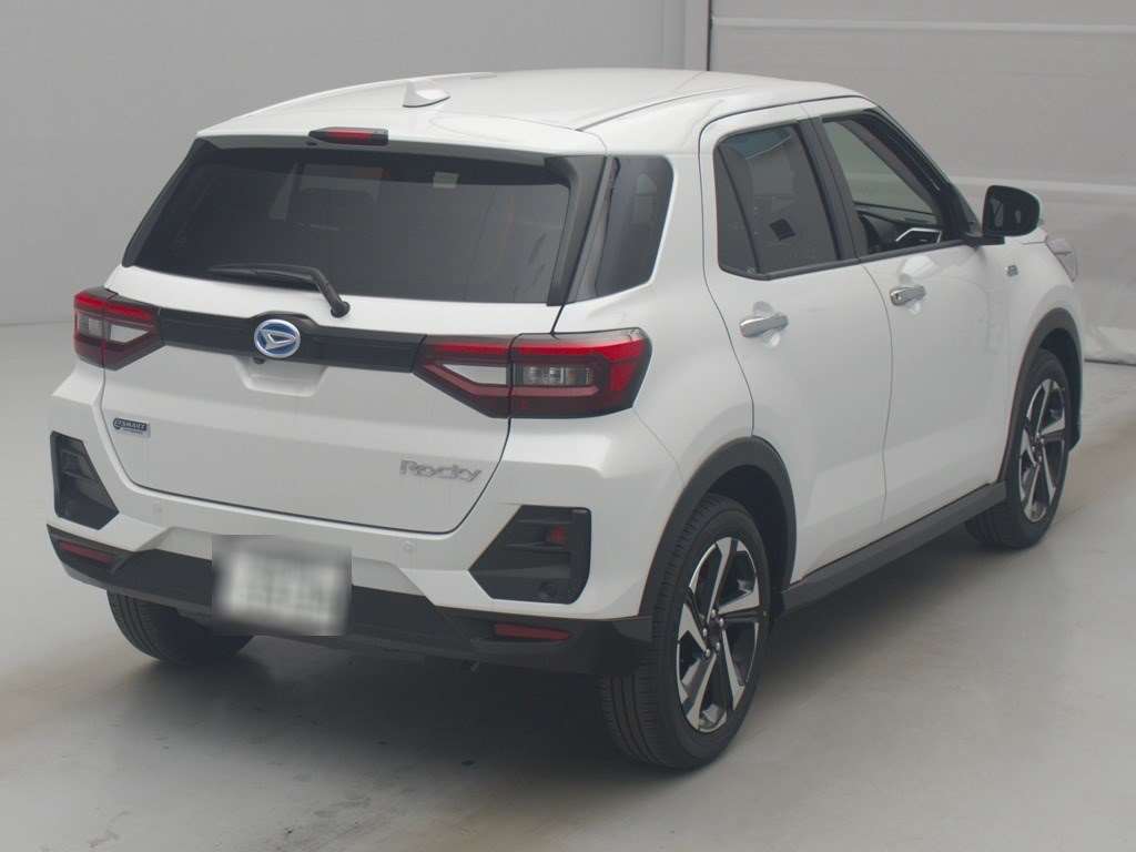DAIHATSU ROCKY