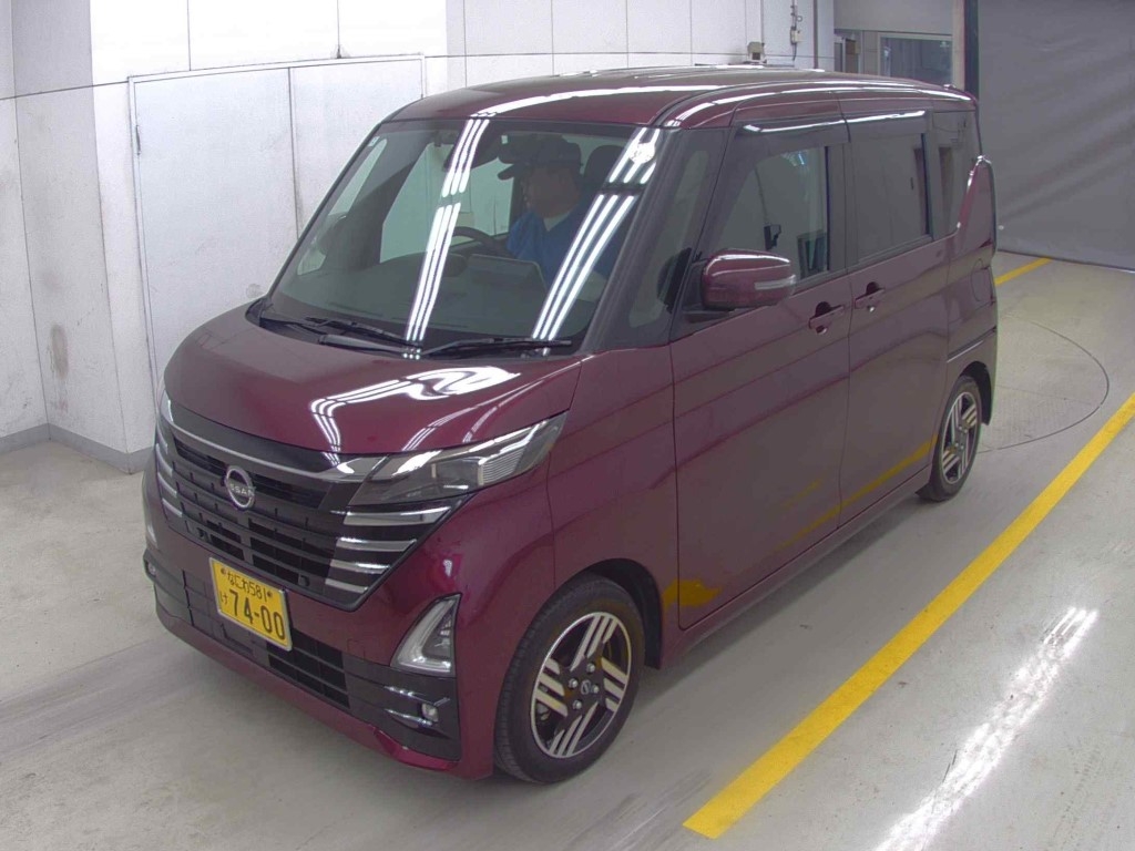 NISSAN ROOX