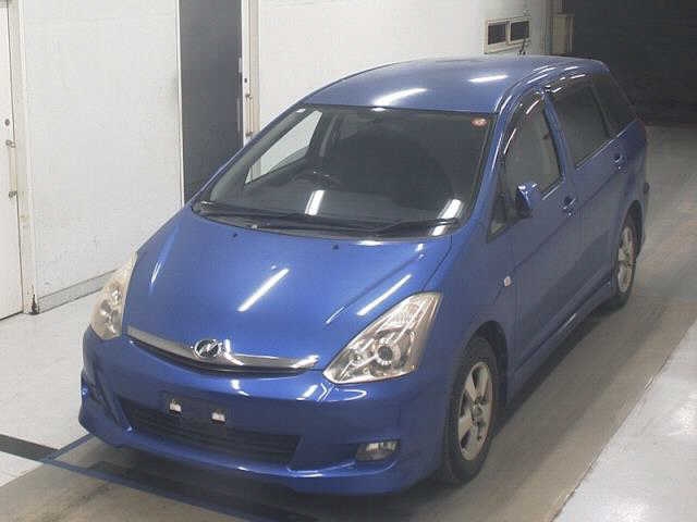 TOYOTA WISH