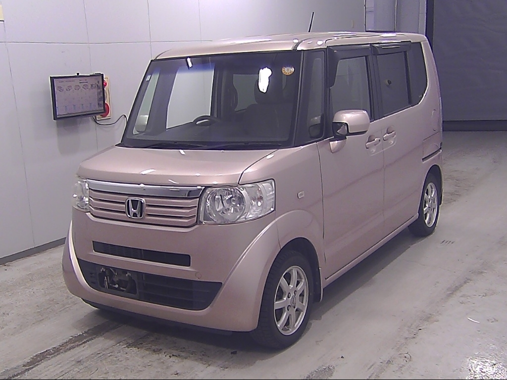 HONDA N-BOX+