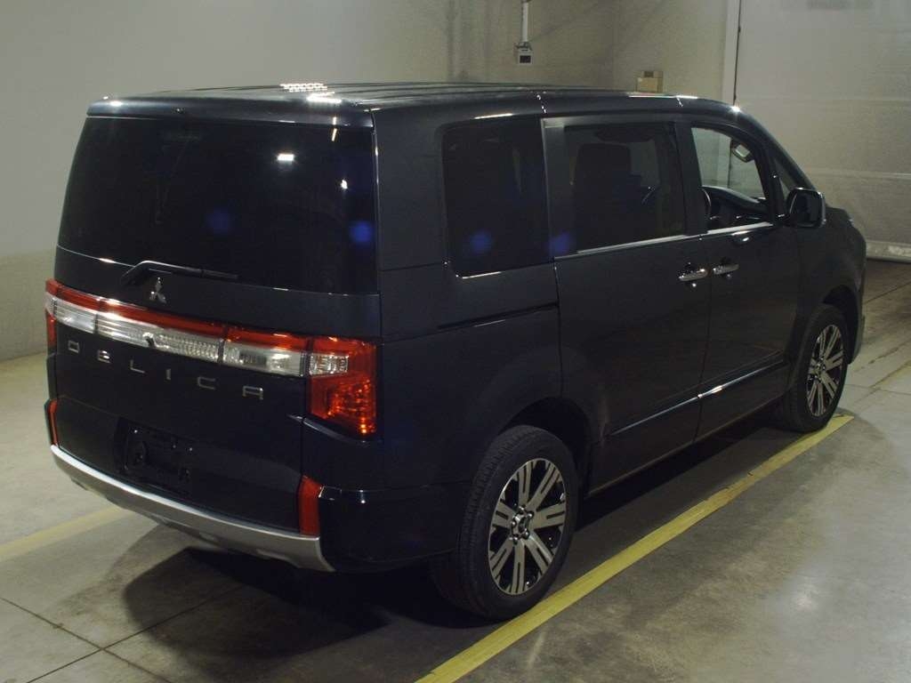 MITSUBISHI DELICA D:5