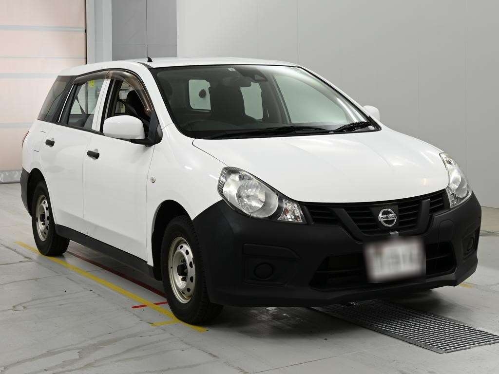 NISSAN AD