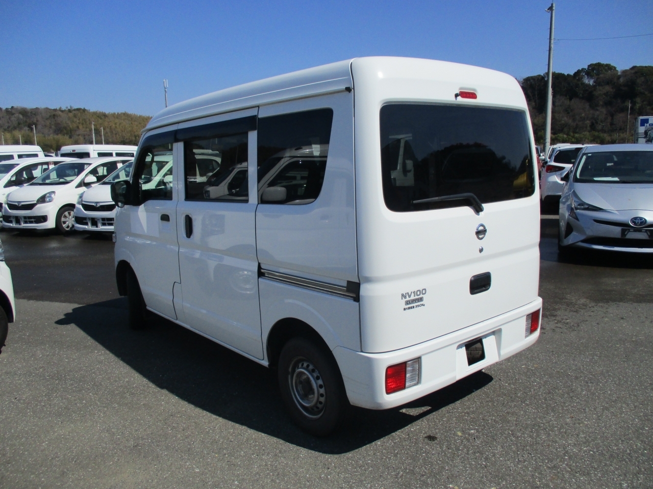 NISSAN NV100 CLIPPER