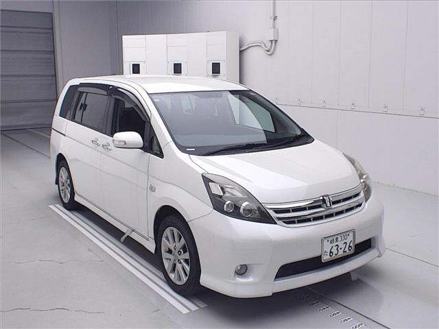 TOYOTA ISIS