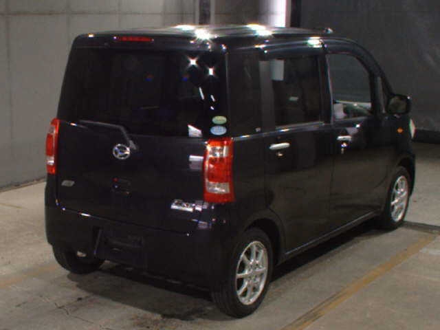 DAIHATSU TANTO EXE
