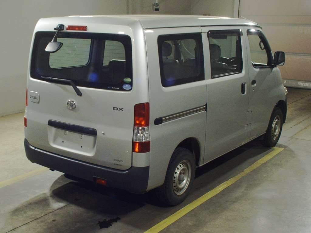 TOYOTA LITE ACE