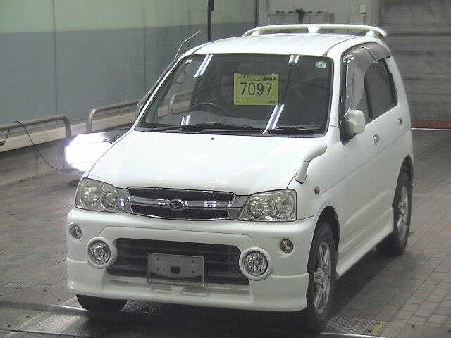 DAIHATSU TERIOS KID