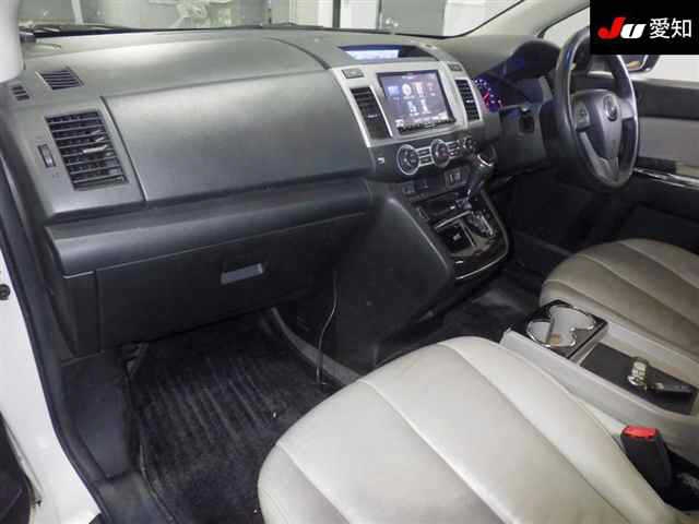 MAZDA MPV