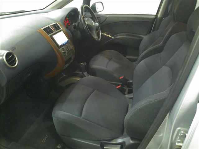 MITSUBISHI COLT PLUS