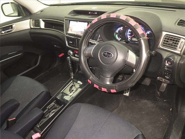 SUBARU EXIGA