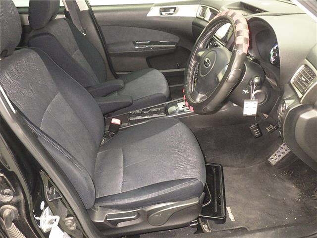 SUBARU EXIGA