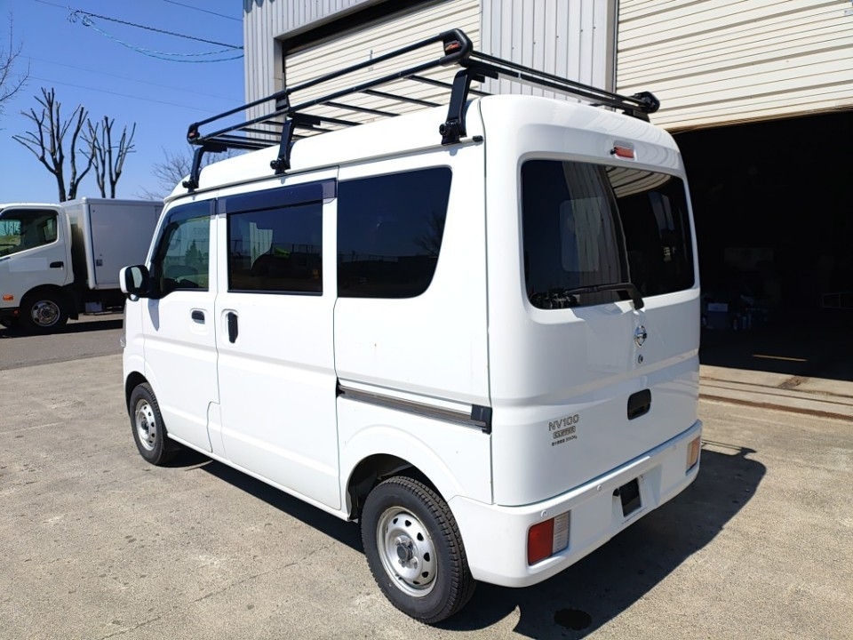 NISSAN NV100 CLIPPER