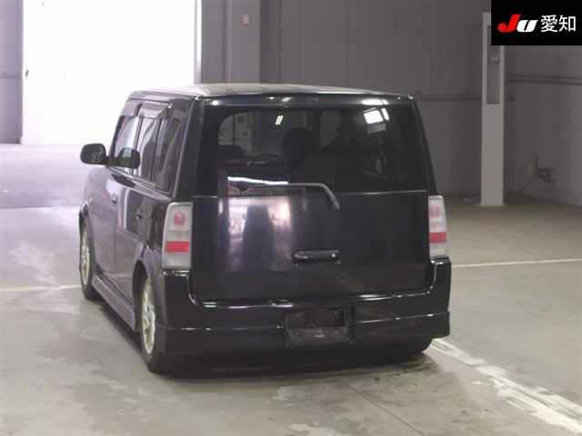 TOYOTA BB