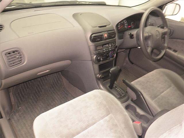 NISSAN SUNNY