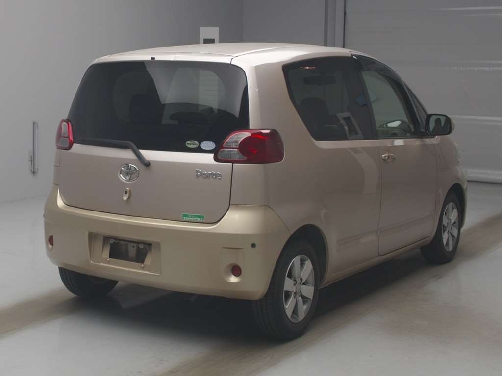 TOYOTA PORTE