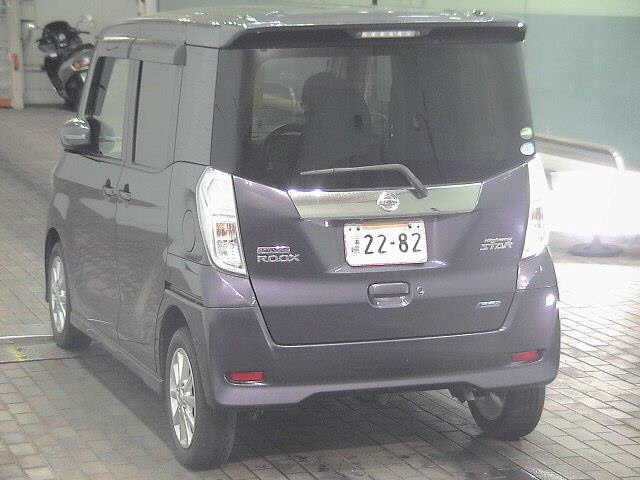 NISSAN DAYZ ROOX