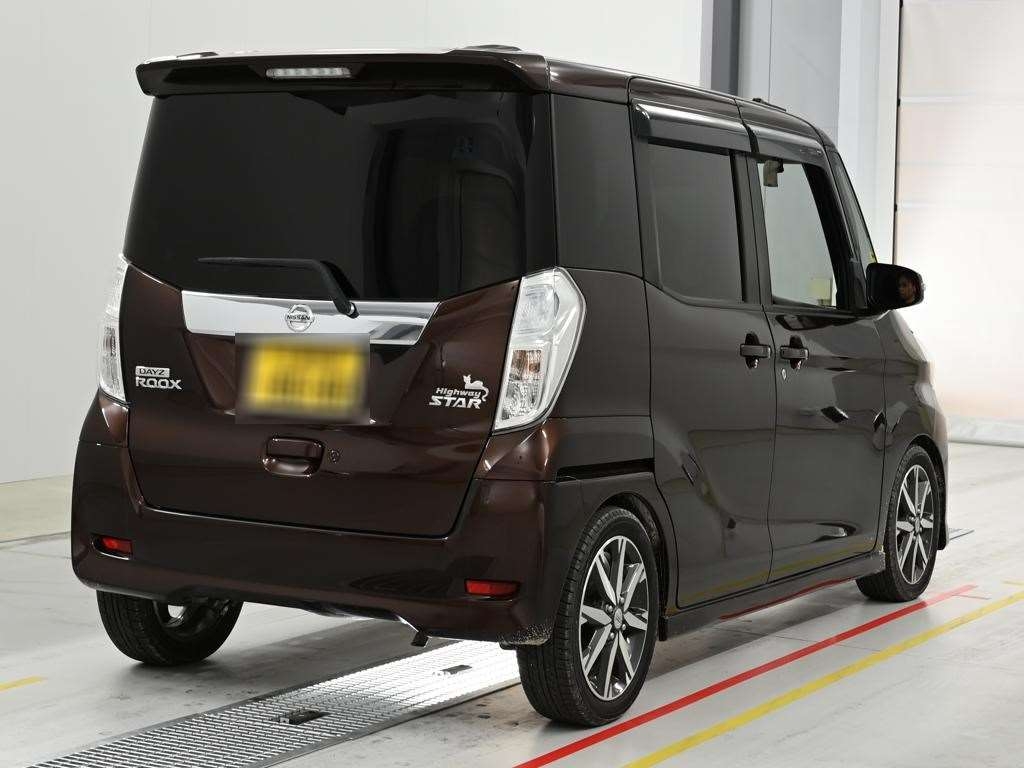 MITSUBISHI EK SPACE