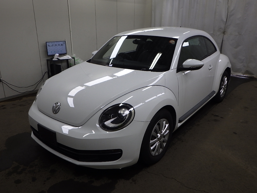 VOLKSWAGEN BEETLE