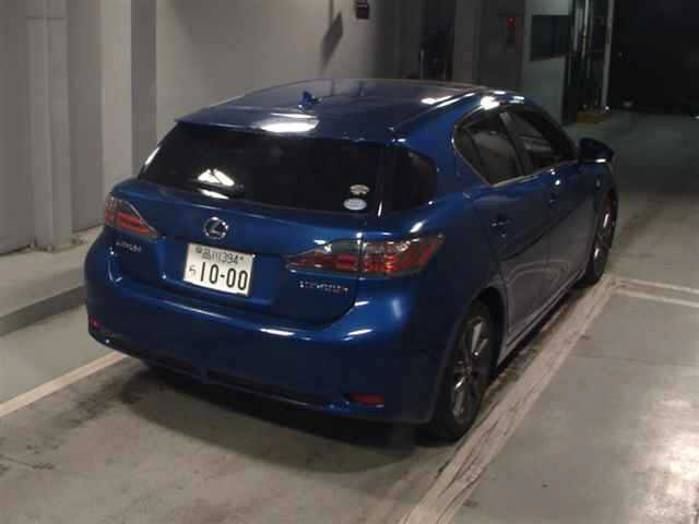 LEXUS CT200H