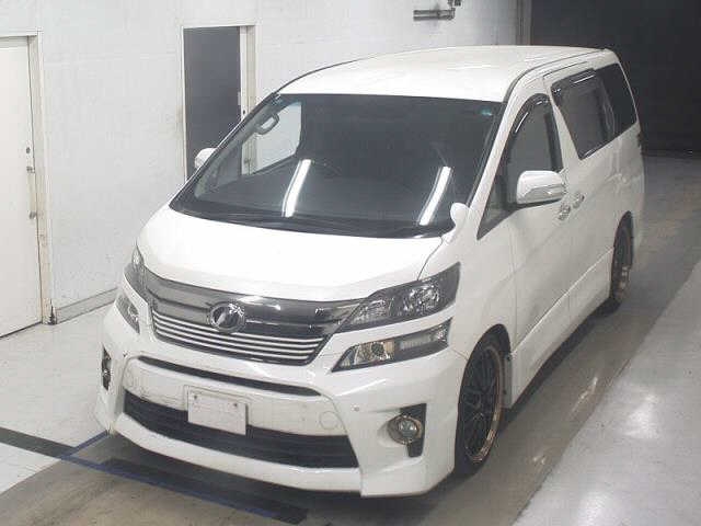 TOYOTA VELLFIRE