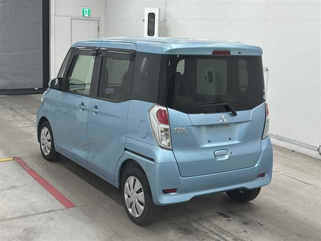 MITSUBISHI EK SPACE