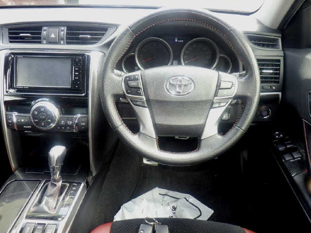 TOYOTA MARK X