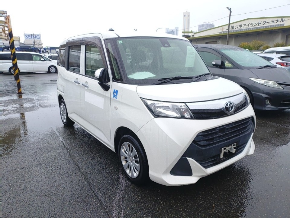 TOYOTA TANK