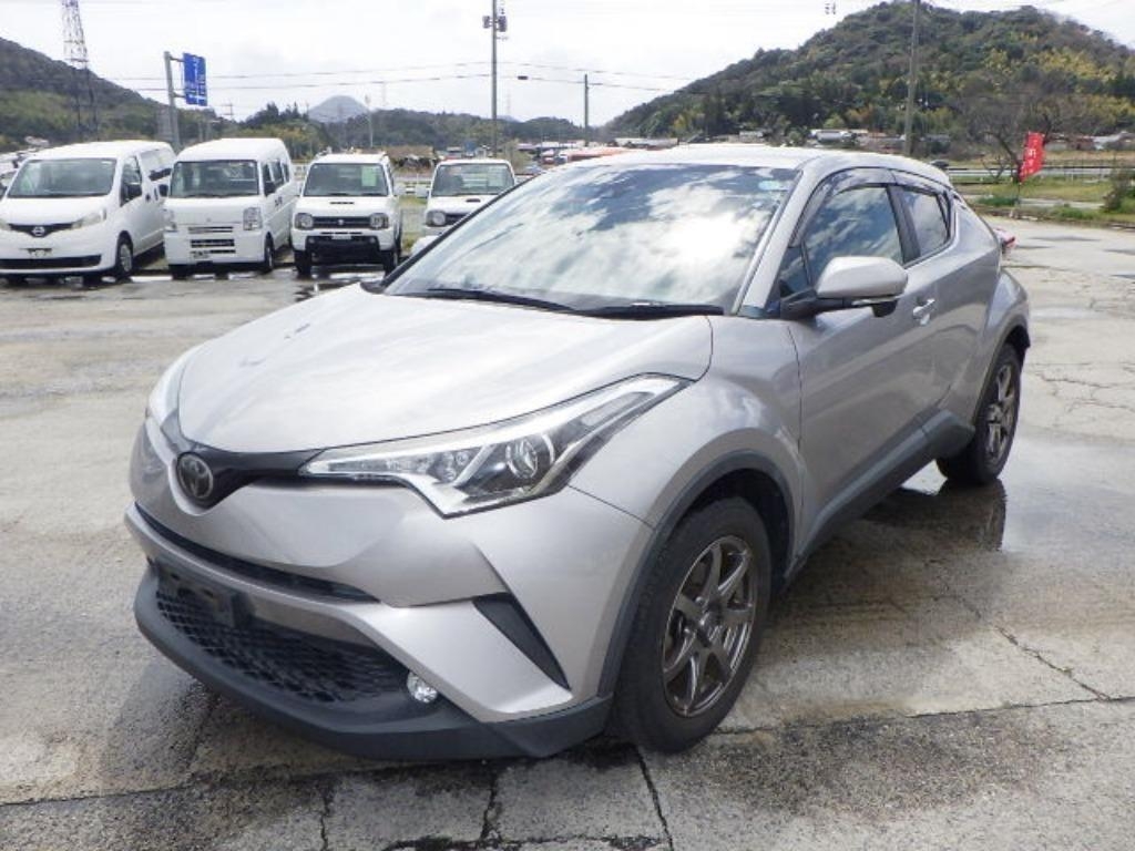 TOYOTA C-HR
