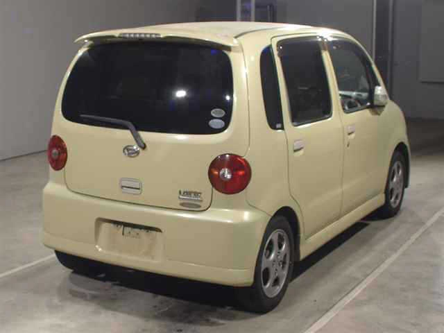 DAIHATSU MOVE LATTE