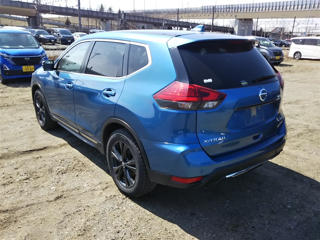 NISSAN X-TRAIL