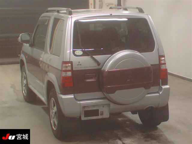 MITSUBISHI PAJERO MINI