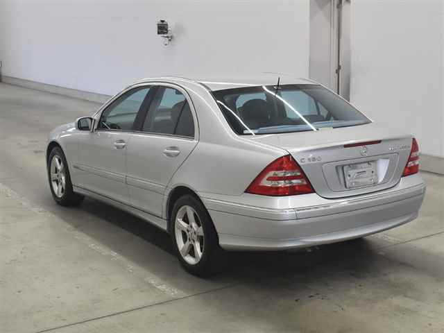 MERCEDES-BENZ C-CLASS