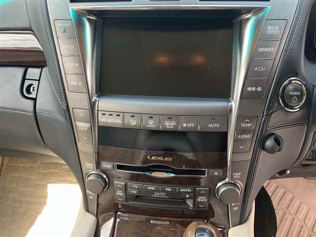 LEXUS LS600H