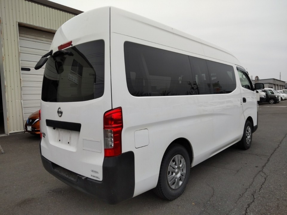 NISSAN NV350 CARAVAN