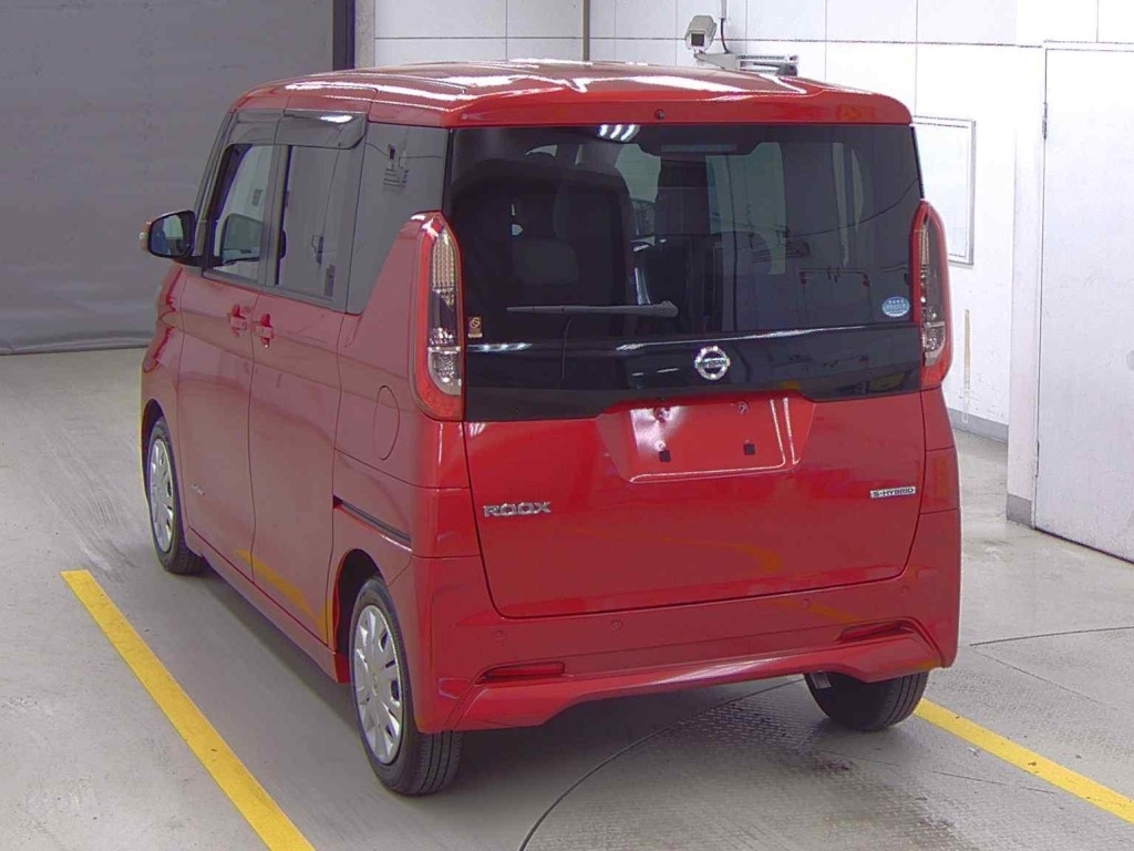 NISSAN ROOX