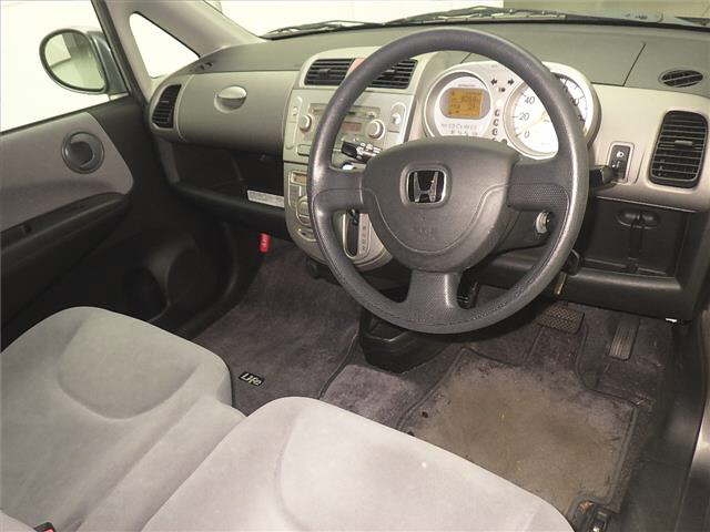 HONDA LIFE