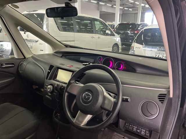 MAZDA BIANTE