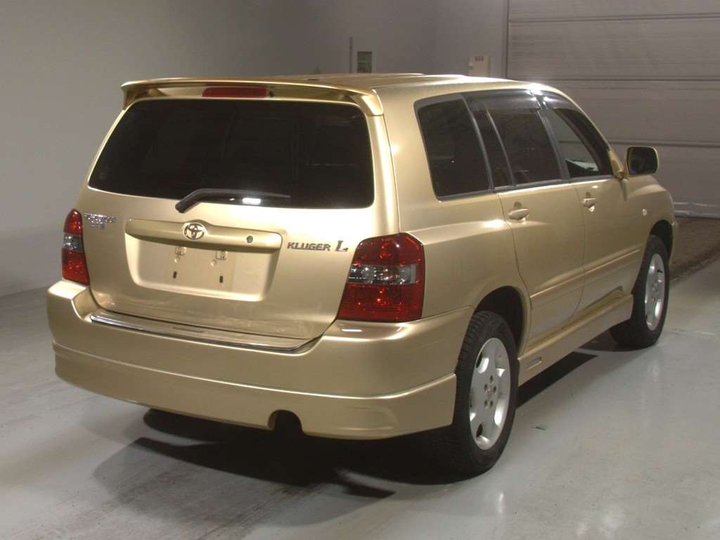 TOYOTA KLUGER V